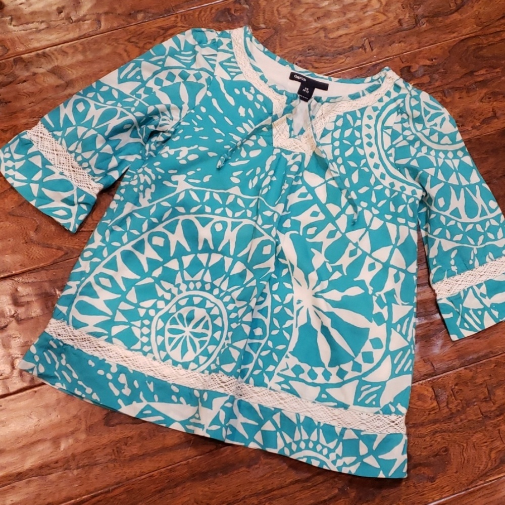 Gapkids size XS (4-5) peasant top